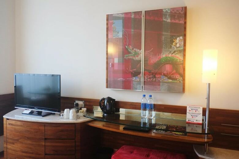 L' Hotel Causeway Bay Harbour View