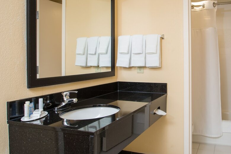 Hotel Fairfield Inn By Marriott Boston Dedham