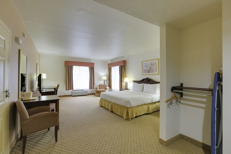 Tampa Stadium Hotel