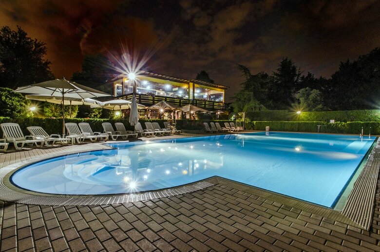 Flaminio Village Bungalow Park - Campground