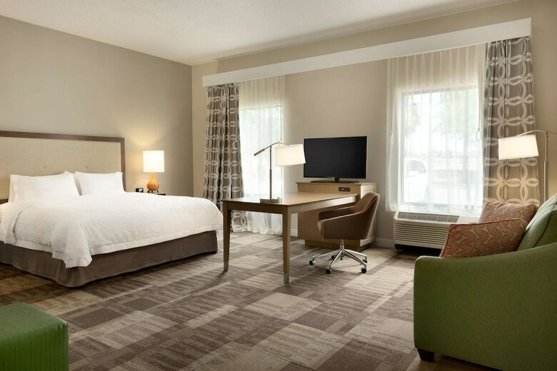 Hotel Hampton Inn & Suites Largo