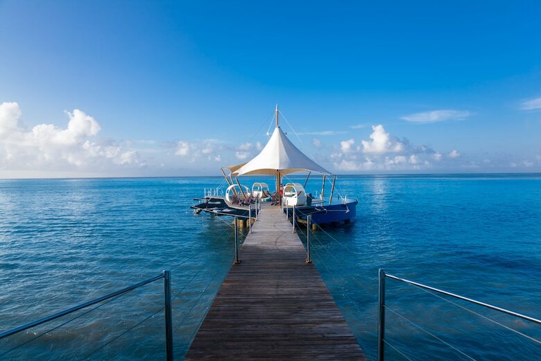 Coco De Mer Hotel And Black Parrot Suites