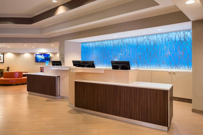 Hotel Fairfield By Marriott Anaheim Resort