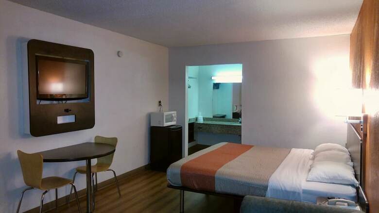 Hotel Stay4 Less