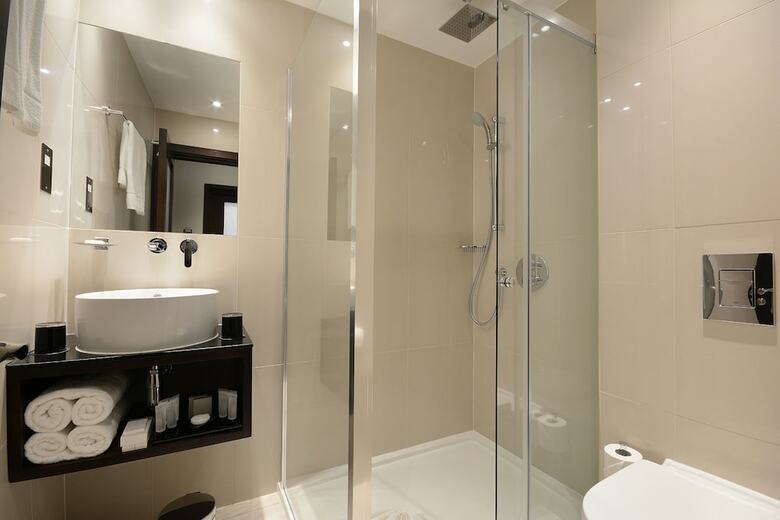 Hotel Paddington Court Rooms