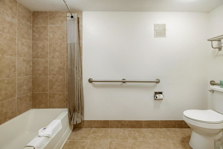Motel 6 Grove City