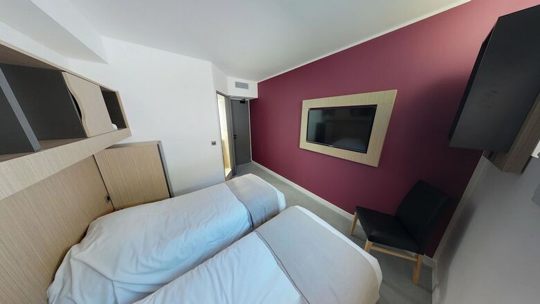 Hotel La Villa Mart�gale