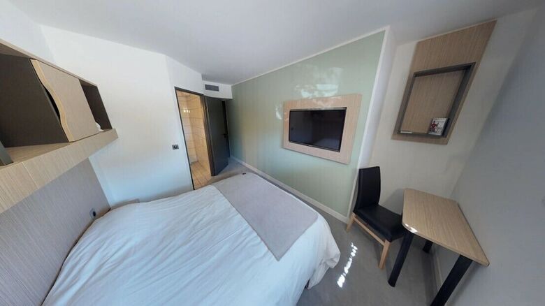 Hotel La Villa Mart�gale