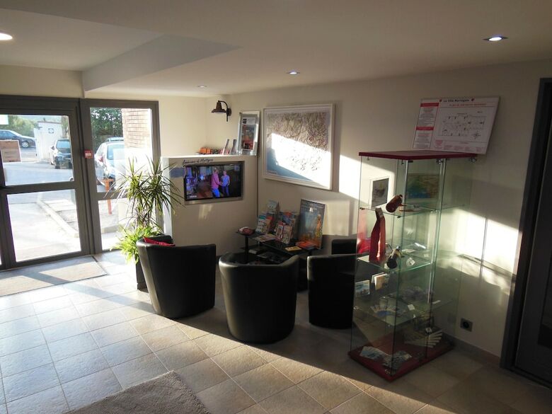 Hotel La Villa Mart�gale