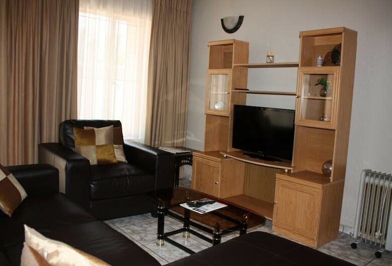 Hotel Eagles Nest Lodge