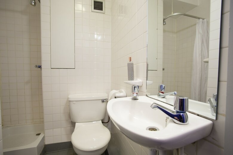 Hostal Trinity College Campus Accommodation