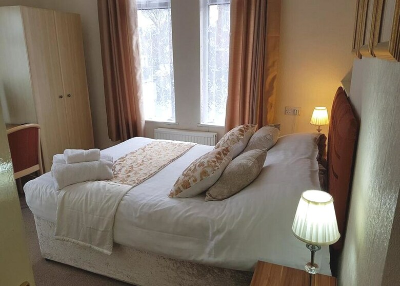 Abbeydale Hotel