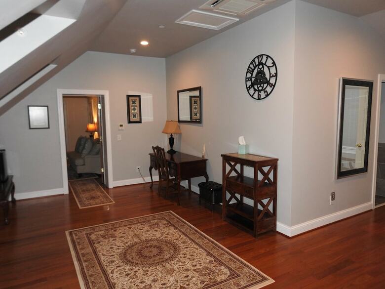 Magnolia Manor Bed And Breakfast Inn