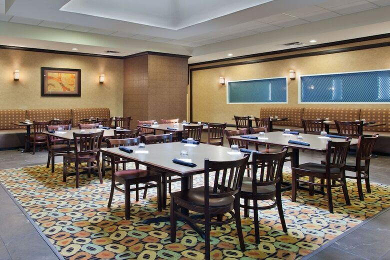 Columbia Northeast Hotel