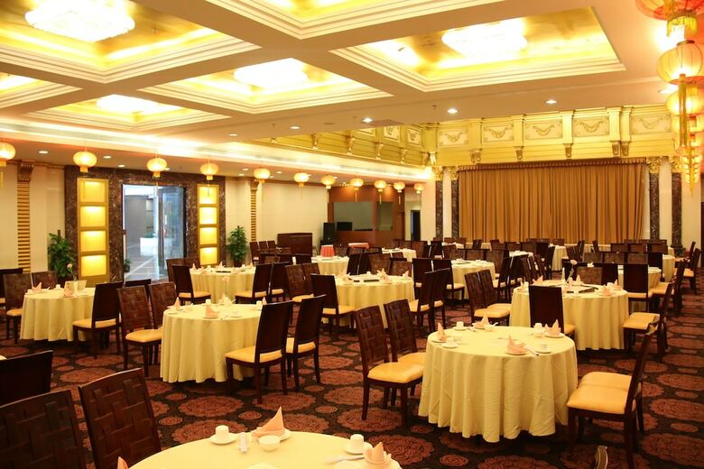 Hotel Ming Wah International Convention Center