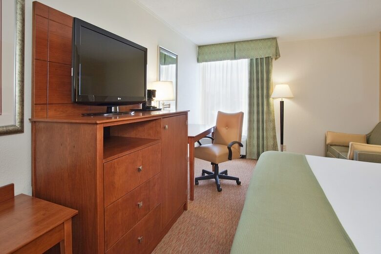 Motel Holiday Inn Express Lynchburg