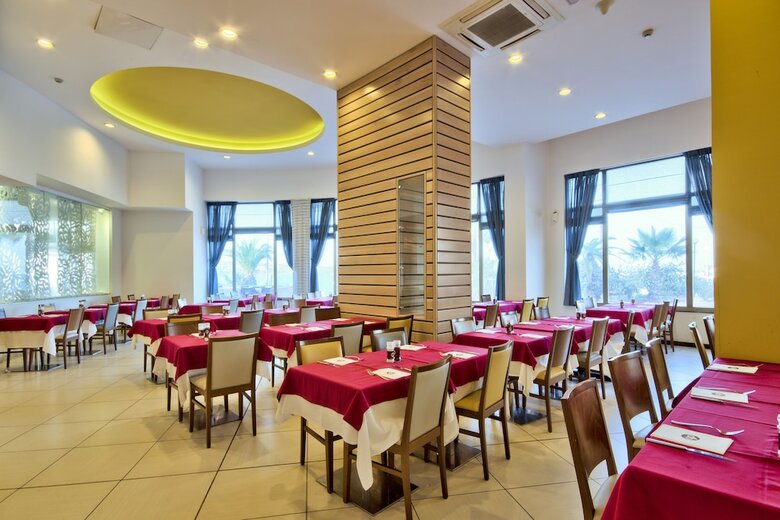 Hotel Db Seabank Resort And Spa - All Inclusive