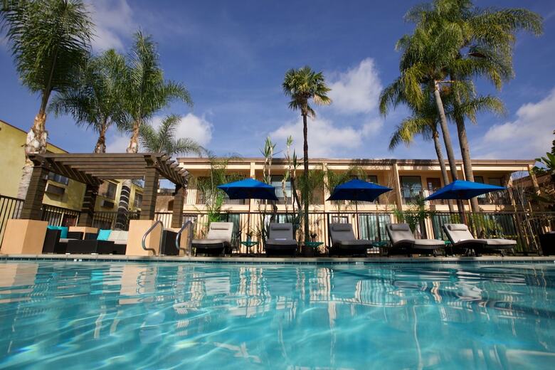 The Cove Hotel, Ascend Hotel Collection