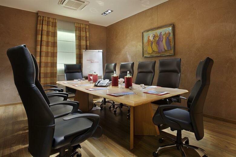 Hotel Crowne Plaza Malpensa Airport