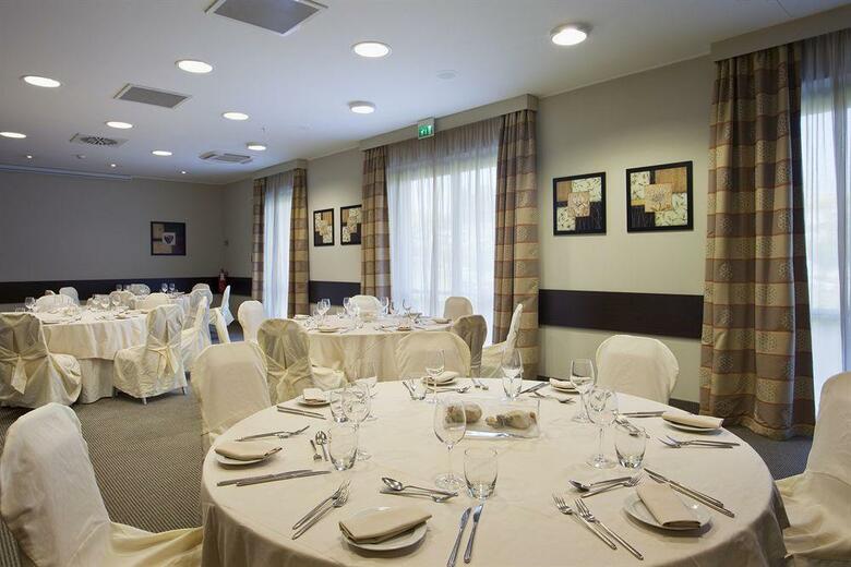 Hotel Crowne Plaza Malpensa Airport