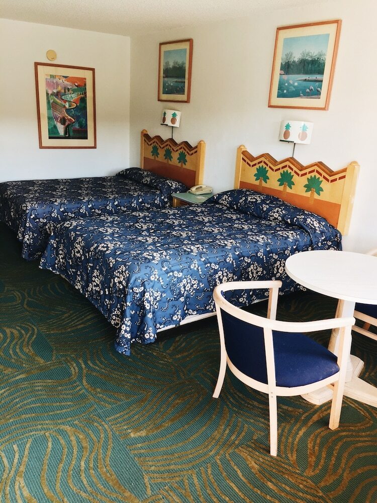 Motel Ambassador Inn
