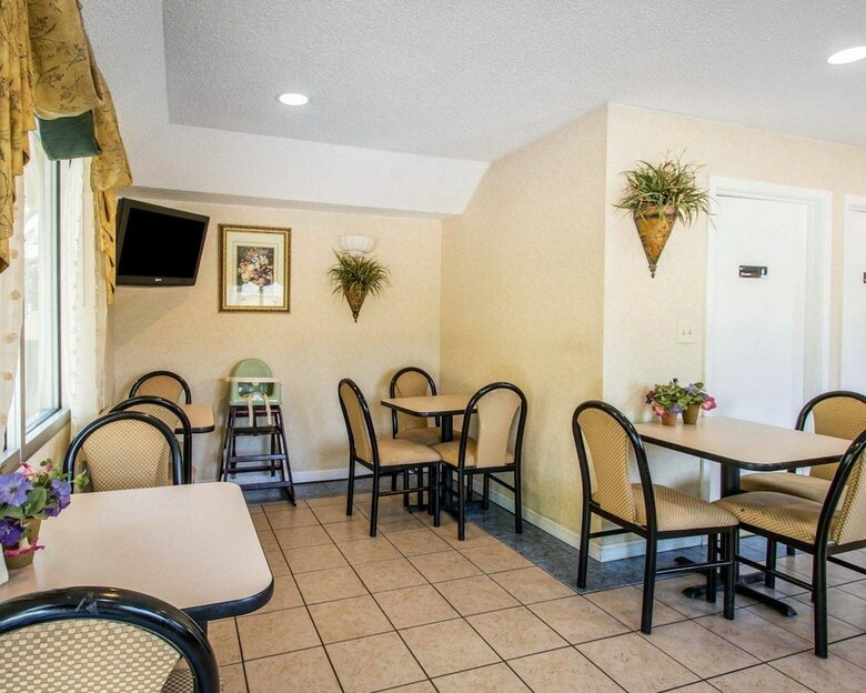 Hotel Quality Inn Evergreen I-65