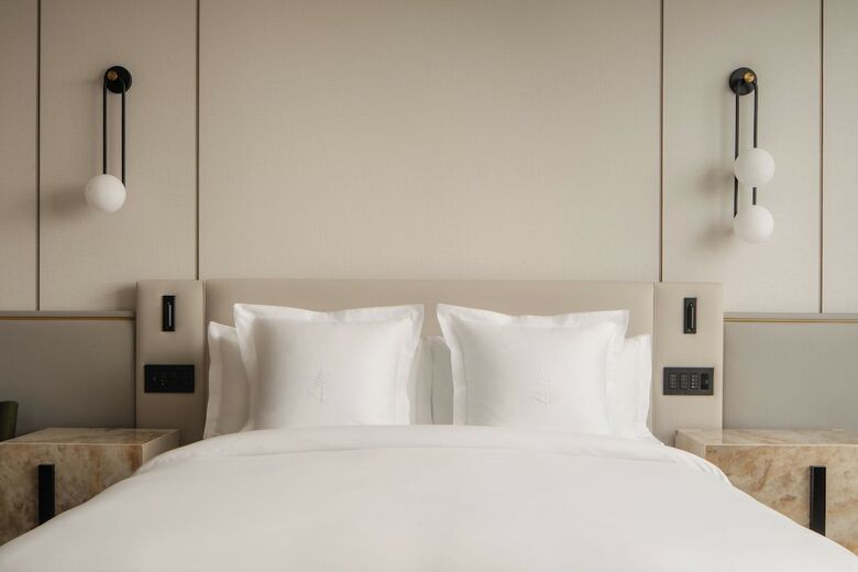 Four Seasons Hotel Toronto