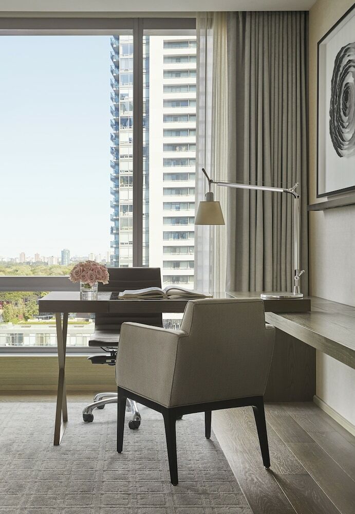 Four Seasons Hotel Toronto