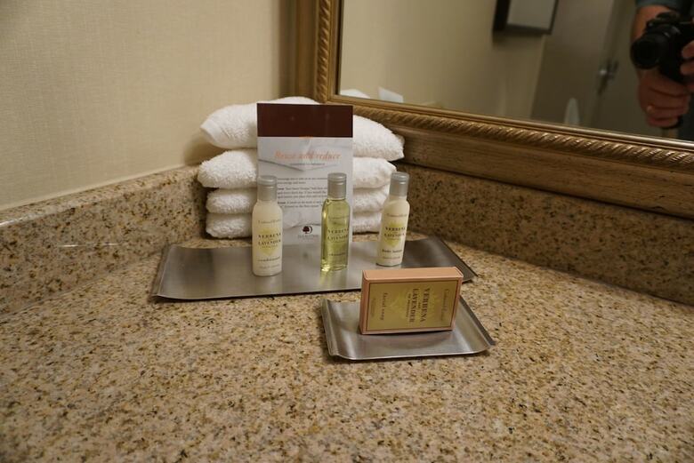 Hotel Doubletree By Hilton Tulsa - Warren Place