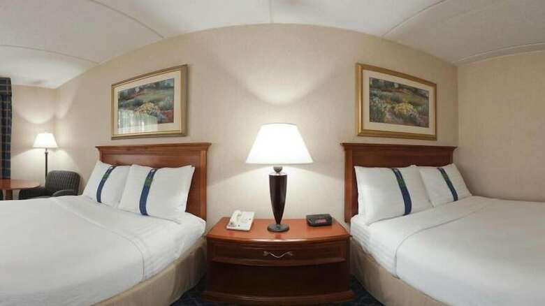 Clarion Hotel & Conference Center