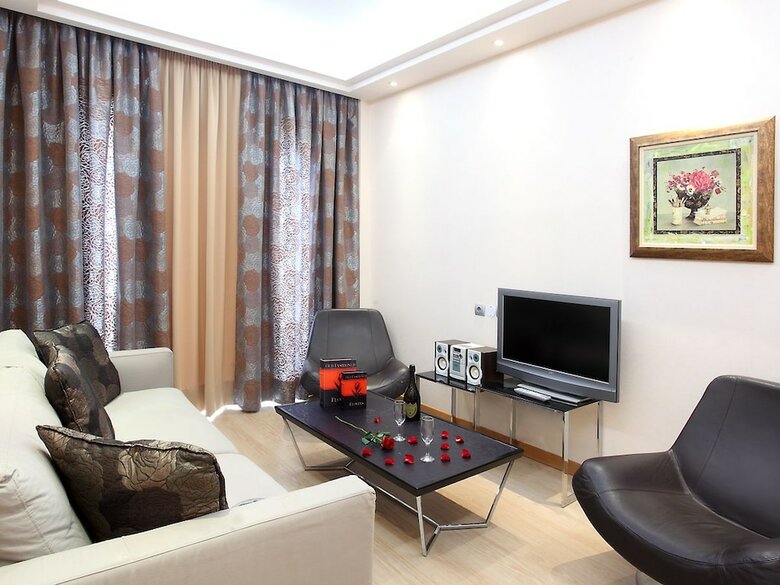 Messinian Bay Hotel