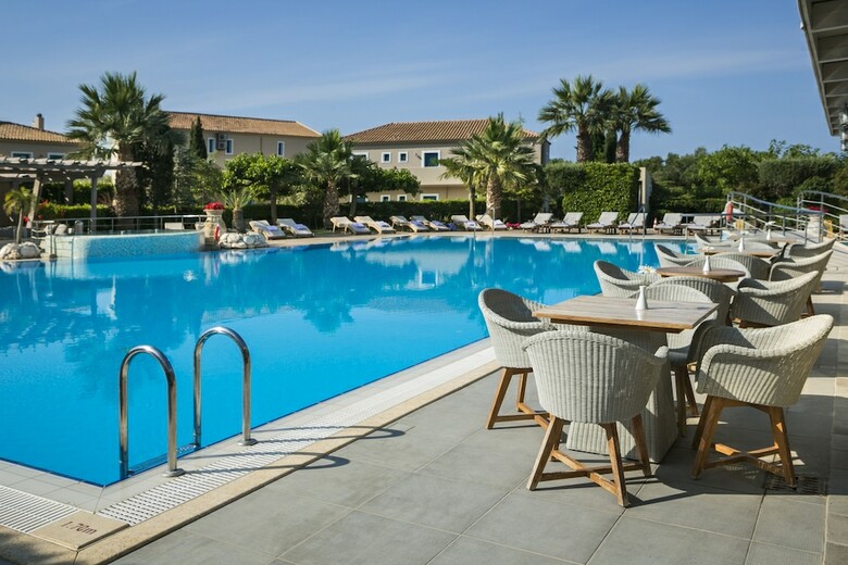 Aparthotel Avithos Resort Apartments Hotel