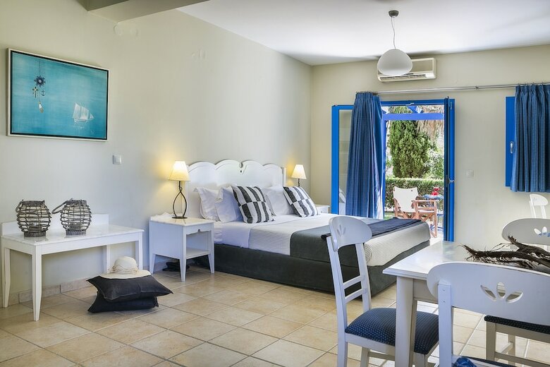 Aparthotel Avithos Resort Apartments Hotel