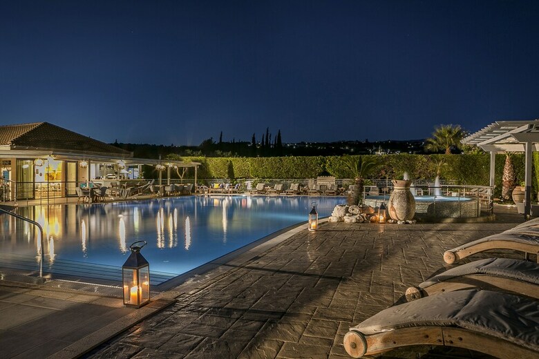Aparthotel Avithos Resort Apartments Hotel