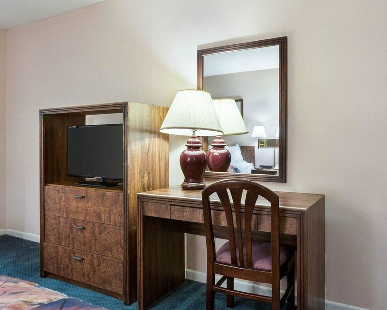 Hotel Rodeway Inn
