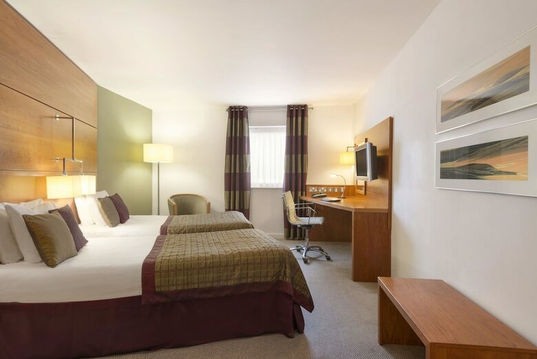 Hotel Ramada Plaza By Wyndhamwrexham