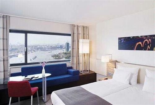 Movenpick Hotel Amsterdam City Centre