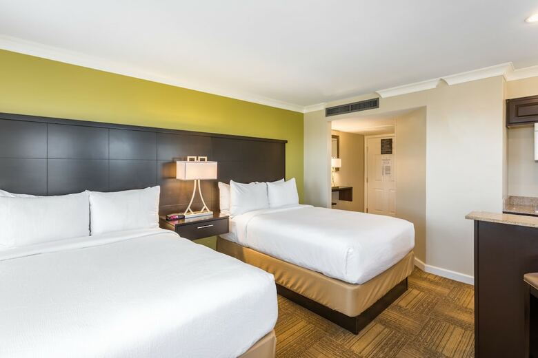 Hotel Staybridge Suites Savannah Historic District