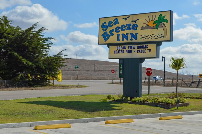 Motel Sea Breeze Inn