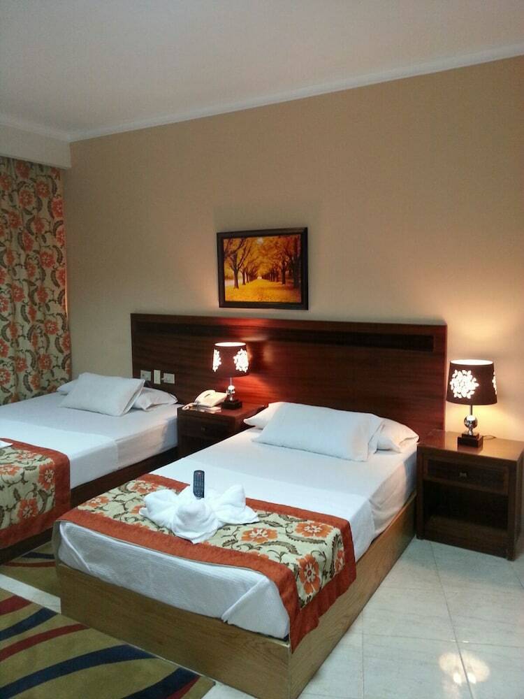 Hotel Tolip Inn Resort Fayed