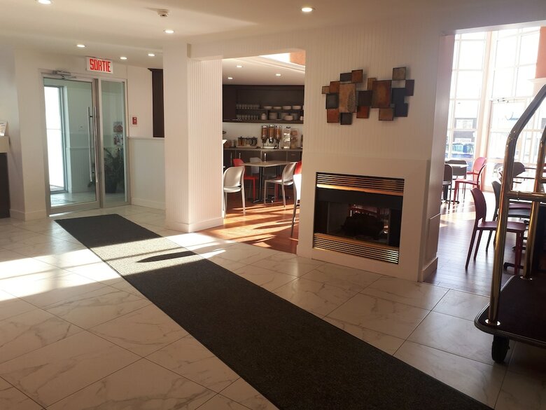 Hotel Howard Johnson By Wyndham Quebec City