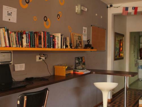 Caf� Hostel
