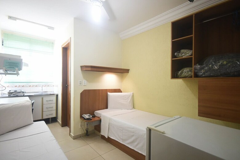 Apartamento Flat Econ�mico