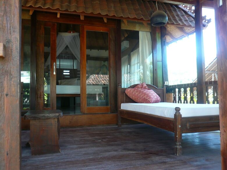 Classic Beach Villas