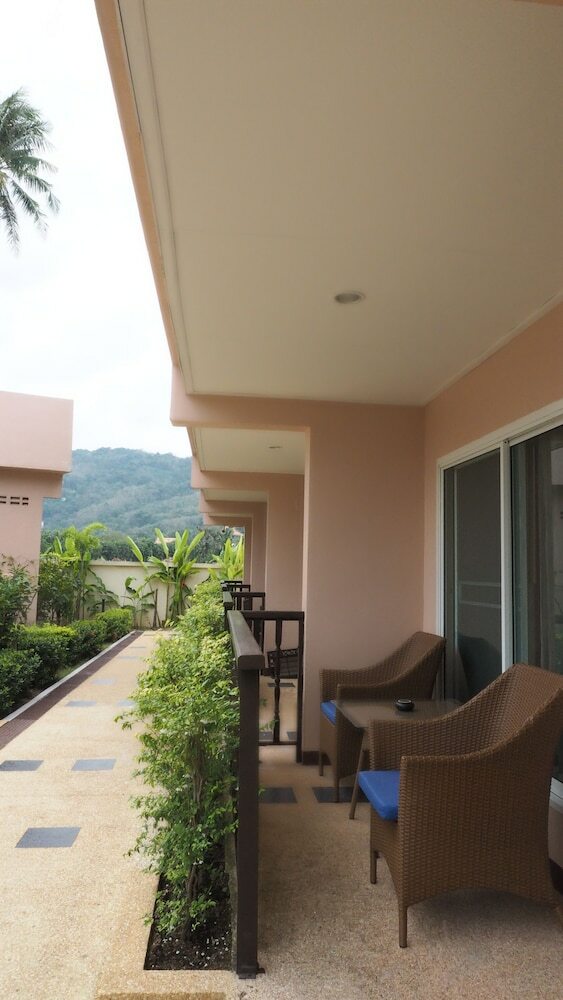Hotel Chivatara Resort & Spa Bang Tao Beach