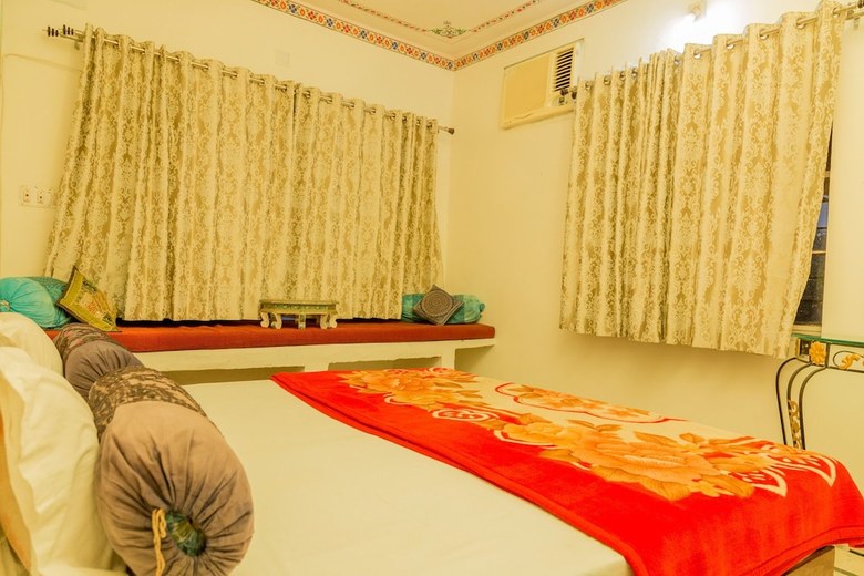 Hotel Hanuman Ghat