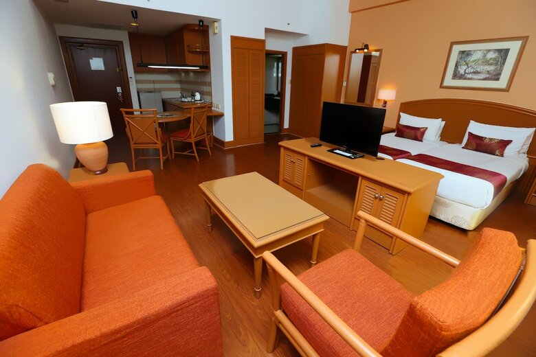 Aparthotel M Suites Hotel