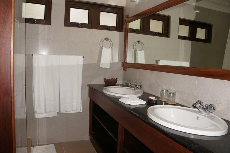 Le Relax Hotel And Restaurant