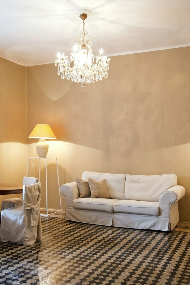 Hotel Guest House - Blulass� Rooms