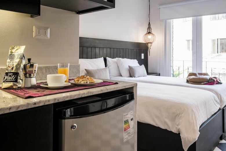Apart Hotel B
